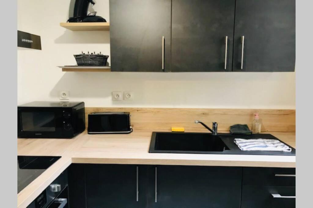 Ferienwohnung Au Coeur Du Vieux Bayeux, Logement De Charme Exterior foto